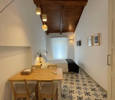Santiago Apartment | Torre de la Yerba