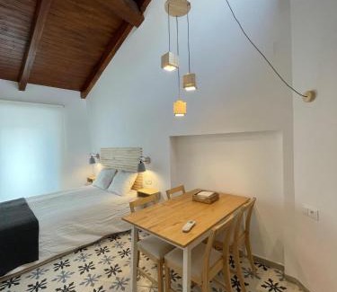 Santiago Apartment | Torre de la Yerba