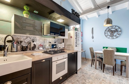 Trastevere Apartment | Torre Design Apartment