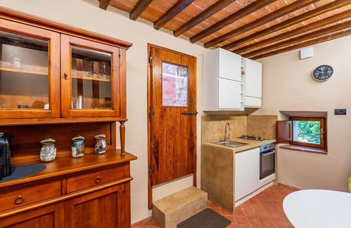 Serre di Rapolano Apartment | Torre di Serre - Medieval tower rental