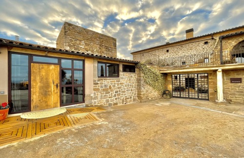 Els Plans de Sio Villa | Torre Medieval de Queralt