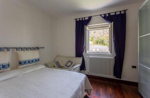 Acciano Apartment | TorrediLuna - MoonTower Free Parking & Pool
