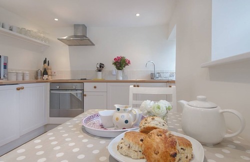 Burgh Island Cottage | Torrings Barn