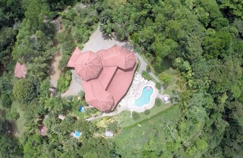Baru Villa | Toucans, Mountains & Waterfalls! Jungle Villa, 5-8 BR, with full staff.