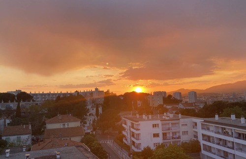 Le Mourillon Apartment | Toulon LE Mourillon , Appartement T3 VUE MER et ET Balcon