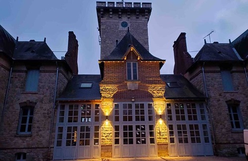 Lorris House | Tour du Bignon 30 beds 2 gites 15