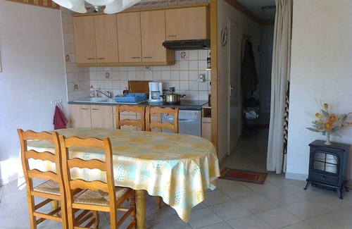 Sainte-Cecile-Plage Apartment | Tourist apartment by the sea, Private parking, South facing balcony sea view