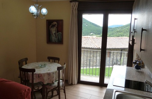 Boltana Apartment | Tourist apartments Casa Dieste - Aulaga apartment)