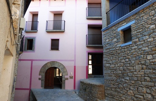 Boltana Apartment | Tourist apartments Casa Dieste - Aulaga apartment)