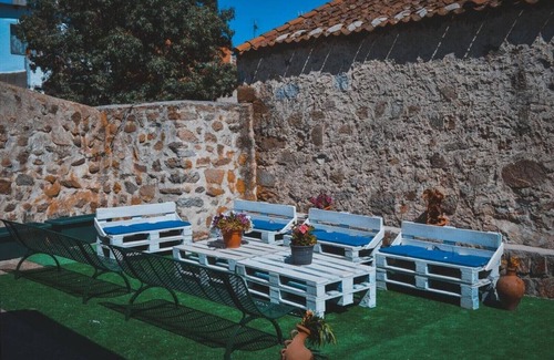 Navas de San Antonio House | tourist house LA FRAGUA wiffi free, 5 bedrooms 3 bathrooms pets allowed