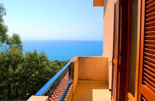Joppolo Apartment | Tower apartment in Joppolo