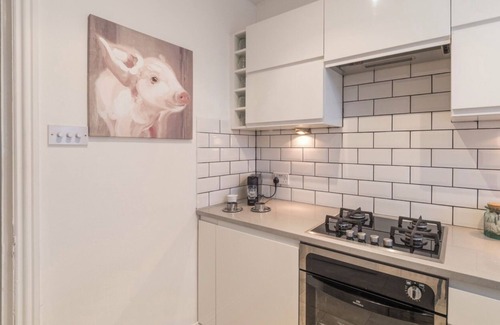 Riverside Apartment | Tower Bridge Butlers Wharf Shad Thames Aircon Pied teerBalconyGardenViewsParking