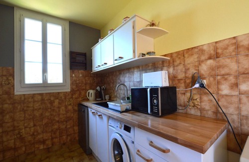 Brignac-la-Plaine House | Tower Home in Brignac with Private Garden