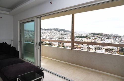 Athens Apartment | 'Tower View' to Acropolis, 300m from metro station Ano Patissia