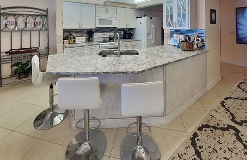 Ponce Inlet Condo | Towers 2 - Ocean Towers 2102