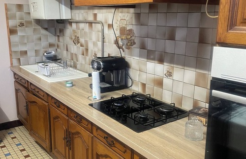 Lavardac House | Town house with garden Pets welcome