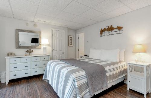 Ogunquit - Wells Hotel | Towne Lyne Motel