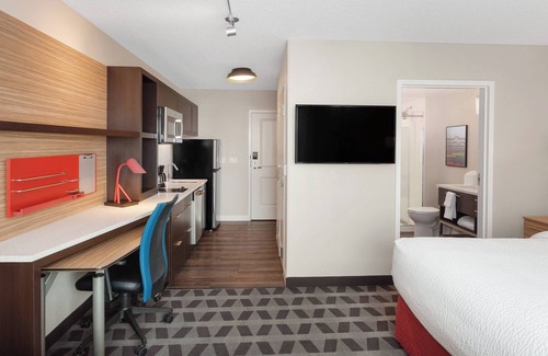 Titusville Hotel | TownePlace Suites by Marriott Titusville Kennedy Space Center