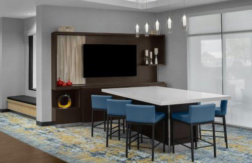 Carlsbad Hotel | TownePlace Suites by Marriott Carlsbad