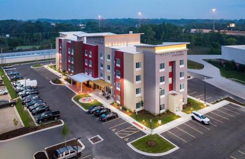 Waukegan Hotel | TownePlace Suites by Marriott Chicago Waukegan Gurnee