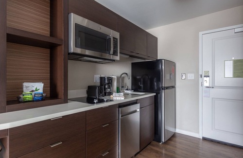 Naples Hotel | TownePlace Suites by Marriott Naples