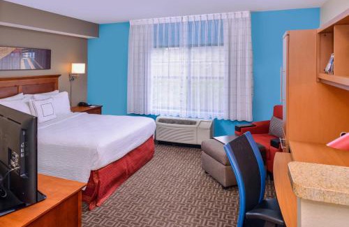 Thousand Oaks Hotel | TownePlace Suites by Marriott Thousand Oaks Ventura County