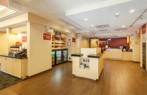 Southpoint Hotel | TownePlace Suites Jacksonville Butler Boulevard