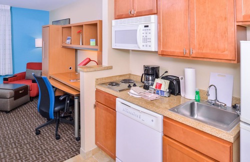 Thousand Oaks Hotel | TownePlace Suites Thousand Oaks Ventura County
