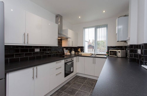 Crewe House | Townhouse @ 101 Catherine Street Crewe - Double Room