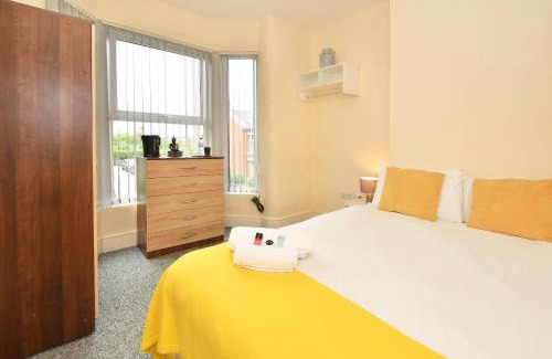 Crewe House | Townhouse @ 178 Ruskin Road Crewe