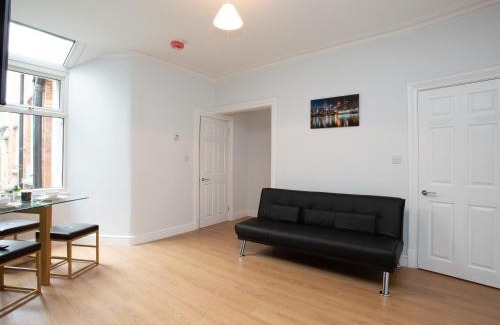 Crewe House | Townhouse @ 97 Ruskin Road Crewe