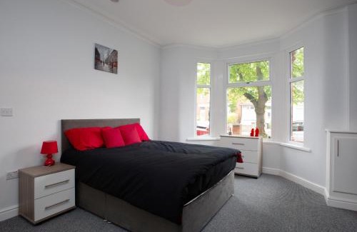 Crewe House | Townhouse @ 97 Ruskin Road Crewe