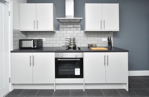 Crewe House | Townhouse @ Lawton Street Crewe - SUPERIOR DOUBLE WITH TV