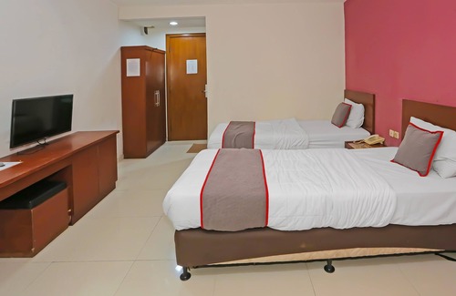 Bintaro Hotel | Townhouse OAK Hotel Fiducia Pasar Minggu