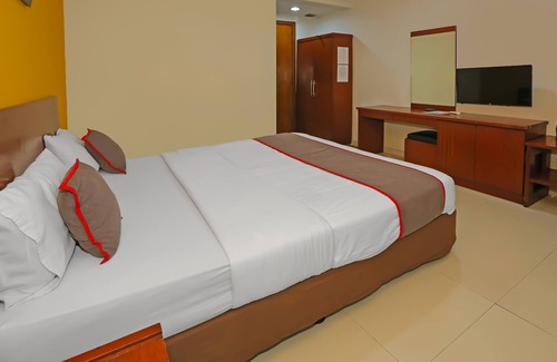 Bintaro Hotel | Townhouse OAK Hotel Fiducia Pasar Minggu