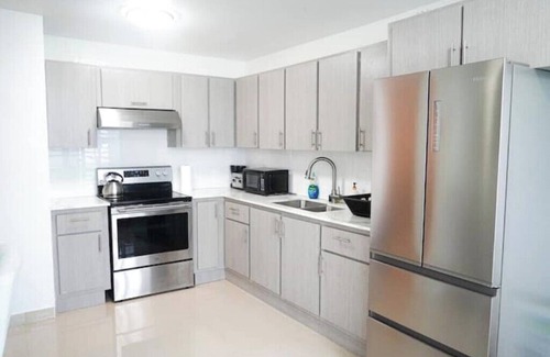 San Juan House | Townhouse Oasis at Uni Garden