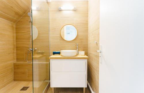 Mare Gailard Apartment | Très beau duplex avec vue mer et accès piscine