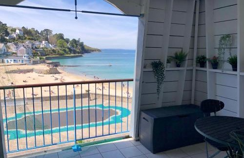 Treboul Apartment | Très bel appartement vue mer avec piscine