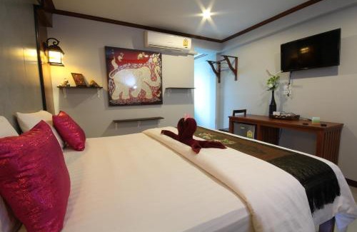 Thani Resort | TR Guesthouse