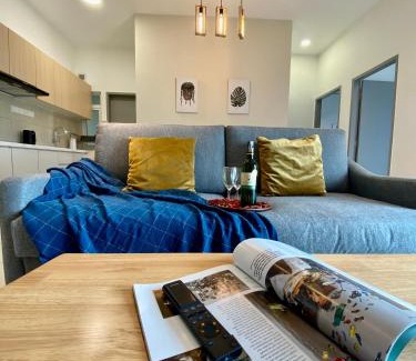 Titiwangsa Sentral Apartment | TR Residence Near Titiwangsa LRT By Iconique