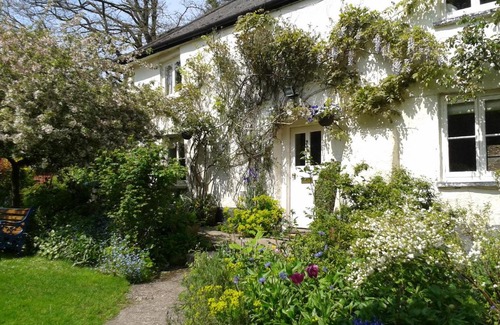 Saint Blazey Bed & Breakfast | Tracebridge Cottage B&B