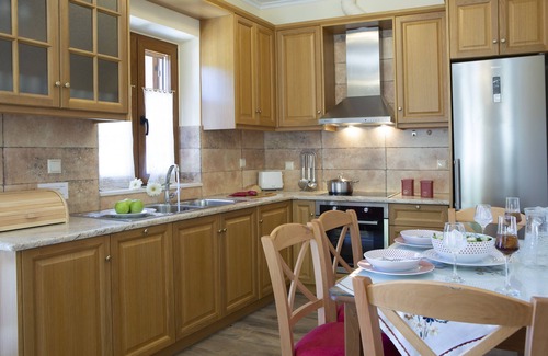 Lefkas Villa | Traditional 2 floor villa in the heart of Lefkada