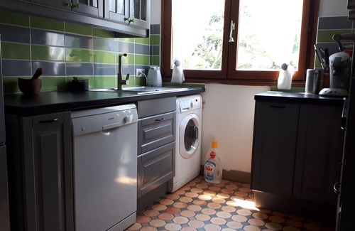 Le Torquesne Cottage | Traditional and modern Normandy house. large private garden.