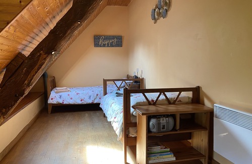 Guegon Cottage | Traditional Breton Longère Near Historic Josselin
