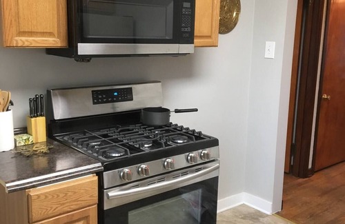Forest Hills Apartment | Traditional decor, 1Br, 1Ba, NO steps US OPEN