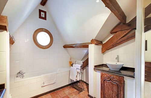 Raizeux House | Traditional Holiday Home in Raizeux with Terrace