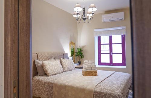 Nafplio Apartment | Traditional house of 1898 in the heart of old town of Nafplio