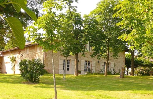 Lussan Cottage | Traditional stone house in the heart of Gascony a lot of quiet character