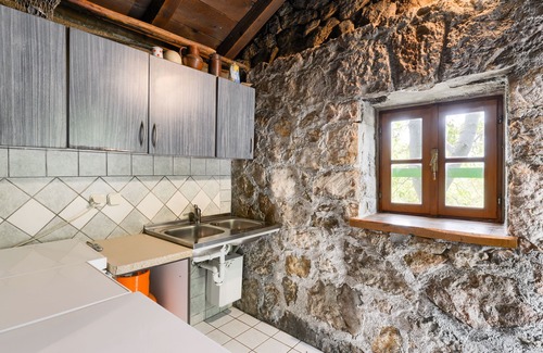 Tribanj House | Traditional stone house Adrian