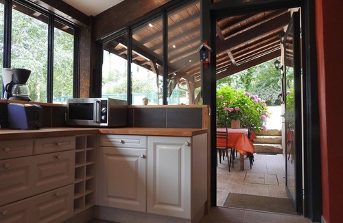 Eymet Cottage | Traditionnal Cottage in a FarmHouse with Private Pool.